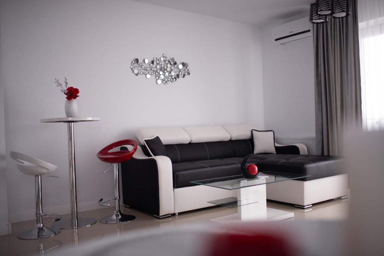 Apartament Denissia Gran Varadino Esterno foto