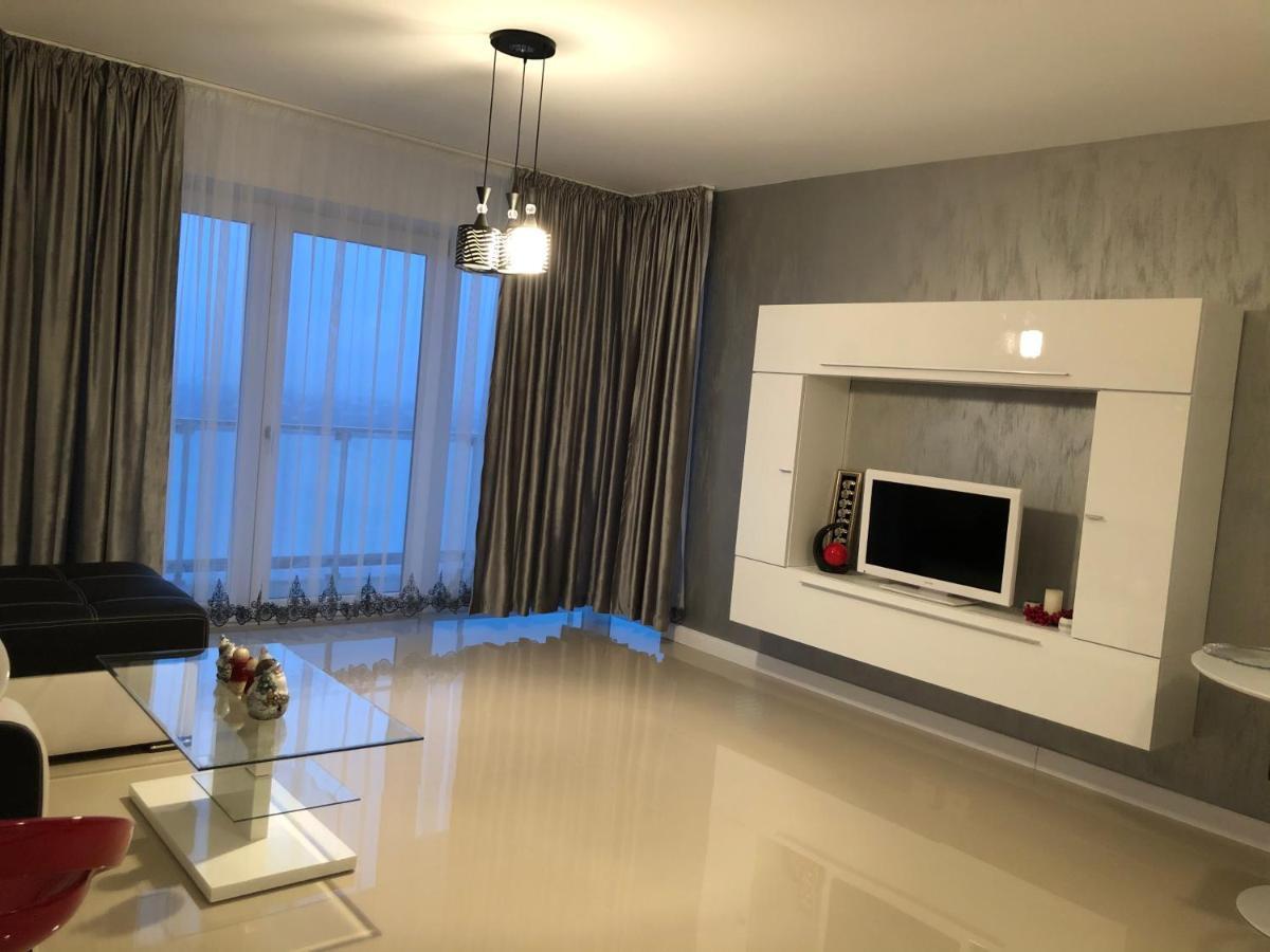 Apartament Denissia Gran Varadino Esterno foto